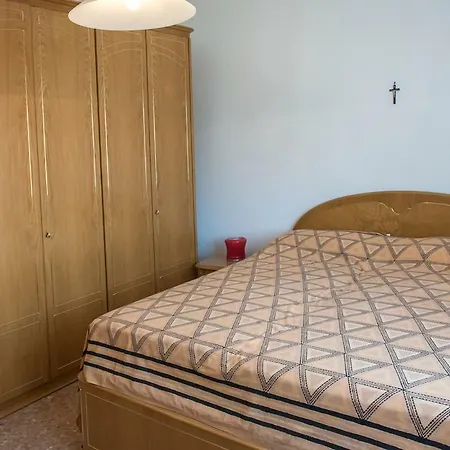 S165 - Sirolo, Ampio Trilocale In Centro Con Posto Auto Lejlighed