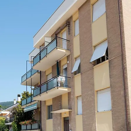 S165 - Sirolo, Ampio Trilocale In Centro Con Posto Auto * Sirolo