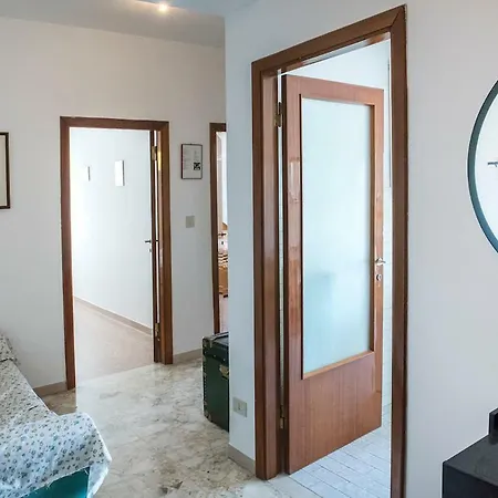 Lejlighed S165 - Sirolo, Ampio Trilocale In Centro Con Posto Auto Sirolo